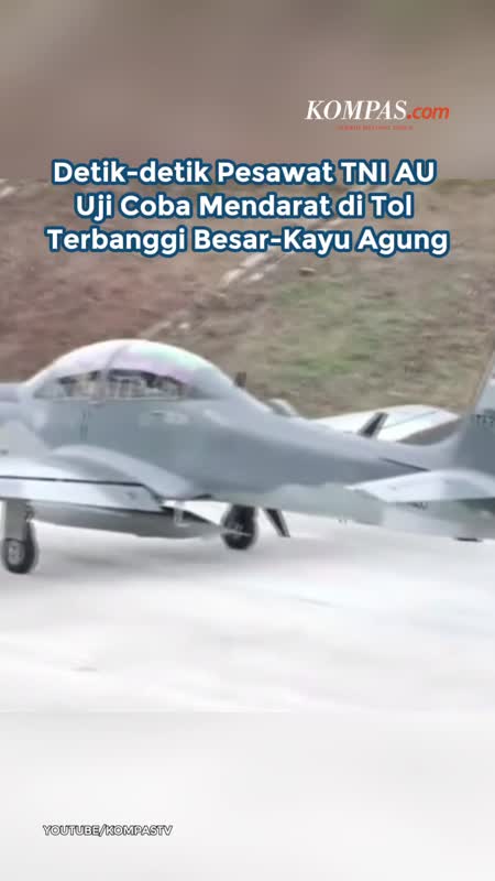 Detik-detik Pesawat TNI AU Uji Coba Mendarat Di Tol Terbanggi Besar-Kayu Agung
