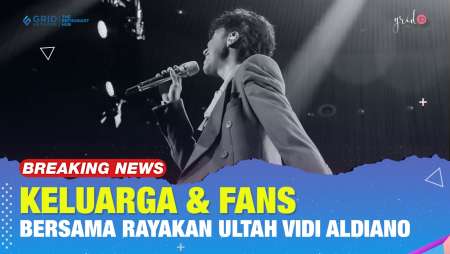 Rayakan Ultah Vidi Aldiano, Keluarga Dan Fans Ziarah Ke Makam Bawa Mawar Biru