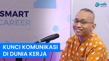 Storytelling: Kunci Komunikasi di Dunia Kerja -  Mochamad Ariyo Faridh Zidni || Podcast Smart Career