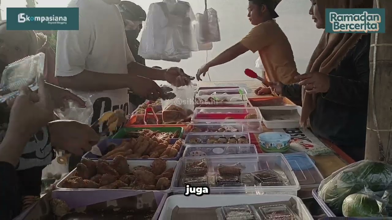 Berburu Santapan Berbuka di Semarak Pasar Takjil