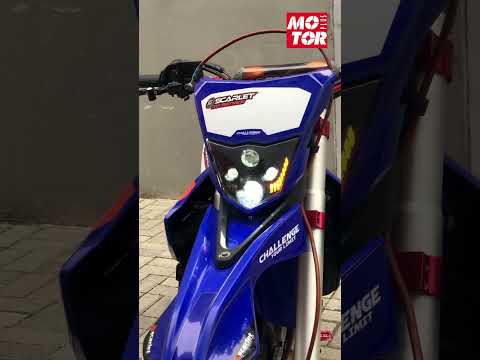 Yamaha WR155R Supermoto Scarlet Racing