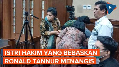 Istri Hakim yang Bebaskan Ronald Tannur Menangis Saat Bersaksi, Suaminya Minta Jangan Marah