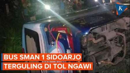 Bus Rombongan SMA 1 Sidoarjo Kecelakaan di Ruas Tol Ngawi