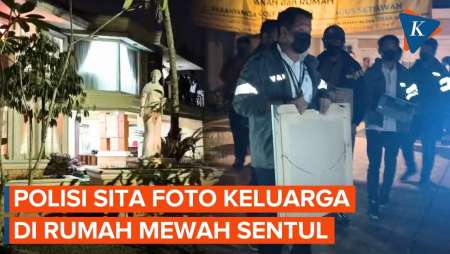 Tak Hanya Emas 74 Kg, Polisi Juga Sita Foto Keluarga Dari Rumah Mewah Di Sentul