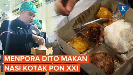 Momen Menpora Dito Makan Nasi Kotak PON XXI yang Tuai Kritik