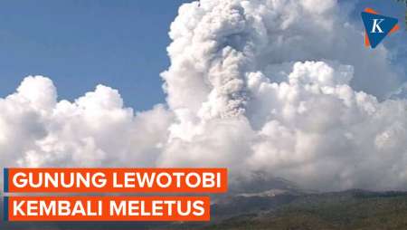 Jumat Pagi, Gunung Lewotobi Laki-laki Kembali Meletus, Tinggi Kolom Abu Capai 2,5 Kilometer