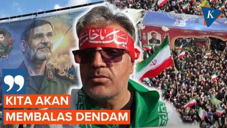 Ribuan Orang "Tumpah" Hadiri Pemakaman Komandan Laut IRGC, Serukan Perlawanan