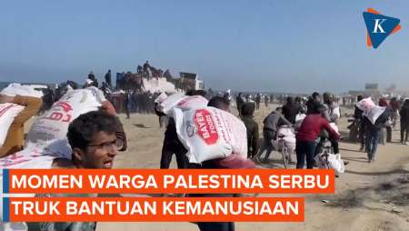 Detik-detik Warga Palestina Menyerbu Truk yang Membawa Bantuan Makanan di Kota Gaza