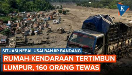 Situasi Nepal Setelah Diterjang Banjir Bandang, Rumah Dan Kendaraan Tertimbun Lumpur
