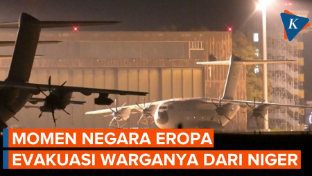 Momen Pesawat Spanyol Evakuasi Warga Sipil dari Niger