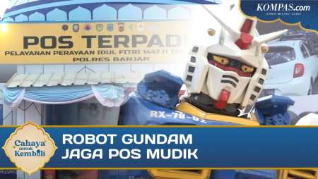 Robot Gundam "Jaga" Pos Mudik Kota Banjar