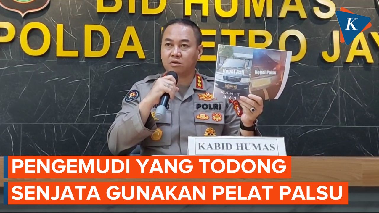 Polisi Pastikan Pengemudi Arogan yang Todong Senjata ke Sopir Taksi Online Gunakan Pelat Polri Palsu