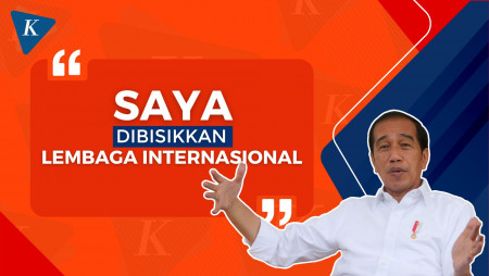 Momen Jokowi Dibisikkan 