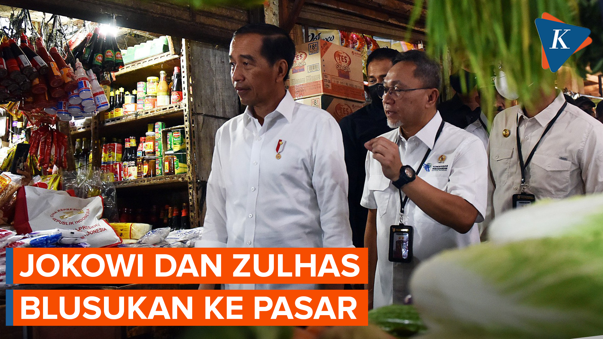 Jokowi Penuhi Janji Ajak Zulhas Blusukan ke Pasar Rawamangun
