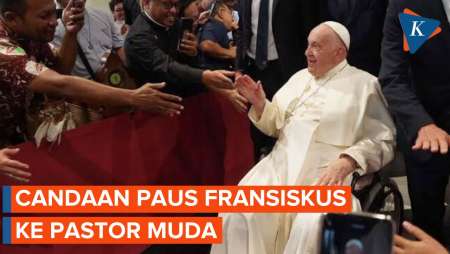 Cerita Uskup Agung soal Candaan Tak Terduga Paus Fransiskus ke Pastor Muda