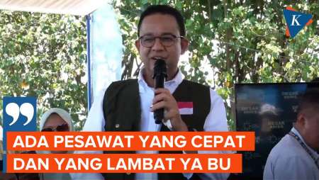 Anies Tertawa Saat Masyarakat Banyuwangi Minta Dibuatkan Tol Udara