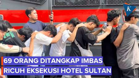 Eksekusi Hotel Sultan Ricuh: 69 Orang Ditangkap, 27 Prajurit TNI-Polri Terluka Dilempar Batu