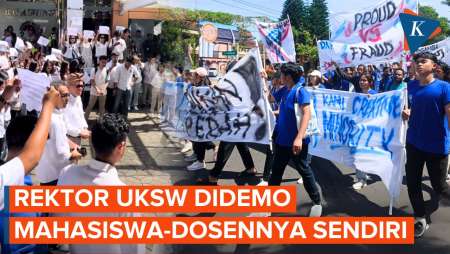 UKSW Salatiga Bergolak, Mahasiswa dan Dosen Demo Besar-besaran