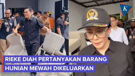 Rieke Tegur Petugas Lapas Cibinong: Kenapa Barangnya Dikeluarkan? Saya Tanya, Malah Merokok!