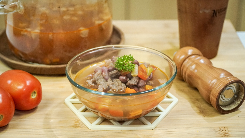 Resep Sup Merah, Menu Sup yang Sering Disajikan di Kondangan