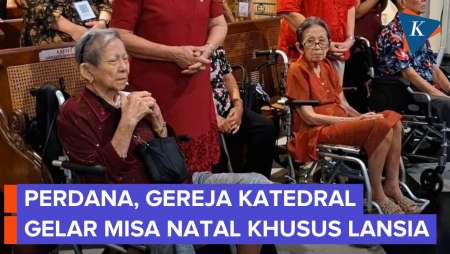 Katedral Gelar Misa Natal Khusus Lansia, Jemaat Makin Khidmat