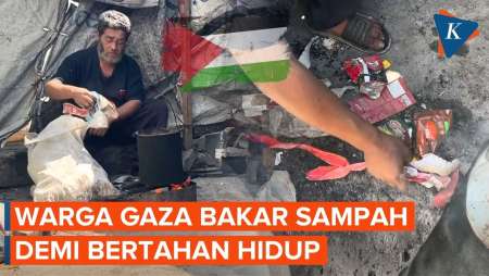 Potret Derita Warga Gaza, Terpaksa Bakar Sampah Untuk Memasak