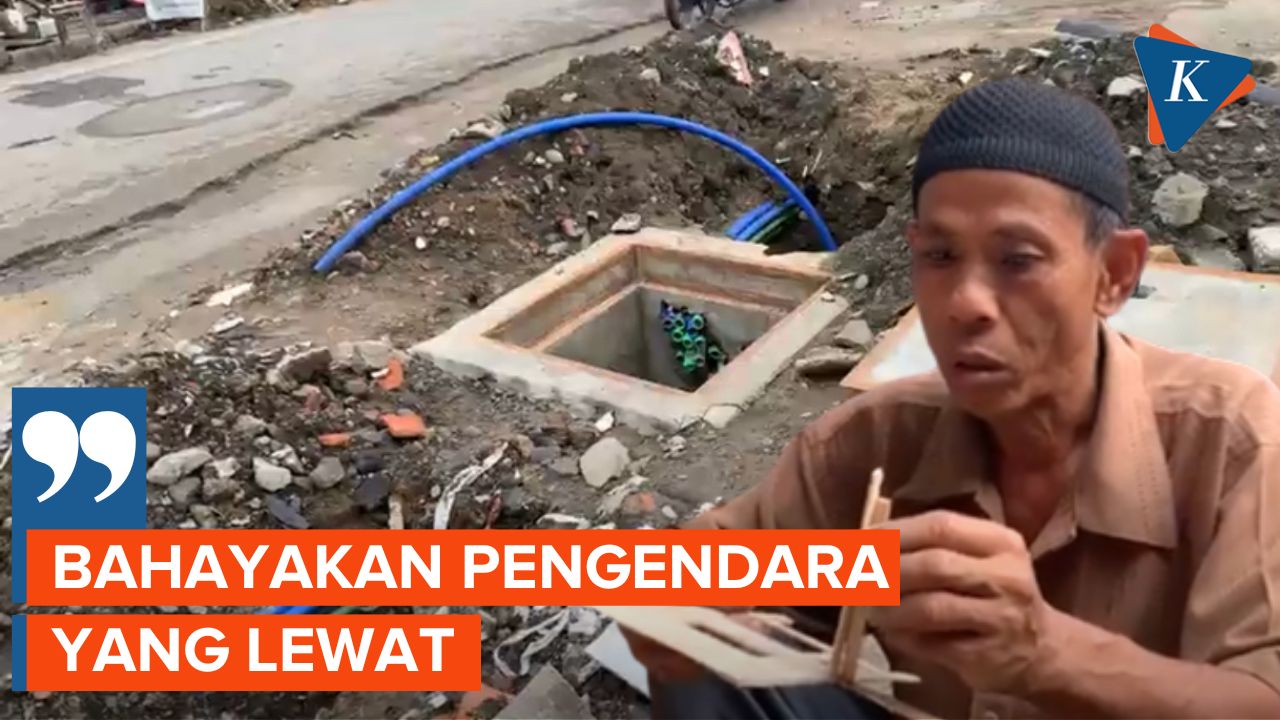 Warga Ceritakan Kronologi Truk Molen Terperosok Sumur Resapan di Jalan Batu Ceper Jakarta Pusat