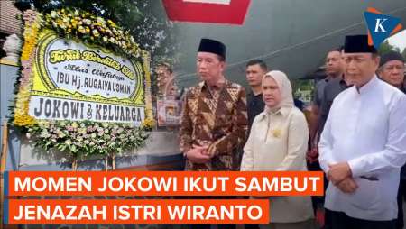 Momen Jokowi Ikut Sambut Kedatangan Jenazah Istri Wiranto