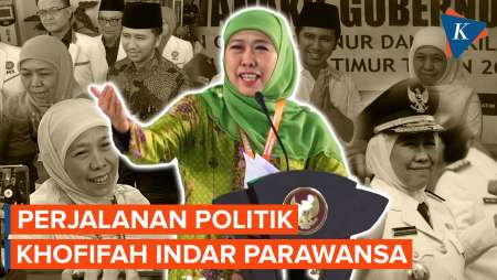 Khofifah Indar Parawansa, Dipuji Prabowo dan Menggebrak Sejak Muda 