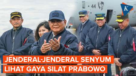 Gaya Silat Prabowo Sukses Bikin Jenderal-jenderal Bintang 4 Tersenyum