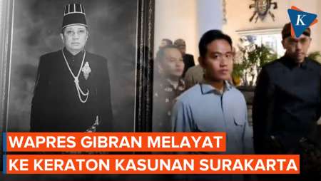 Wapres Gibran Melayat Raja Keraton Kasunanan Solo PB XIII