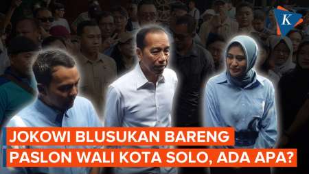 Jokowi dan Respati-Astrid Blusukan Bareng: Borong Bola, Pedagang Diberi Rp 1 Juta