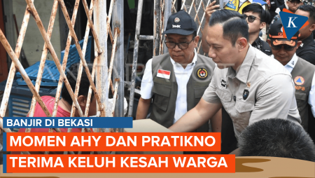 Momen AHY dan Pratikno Tinjau Banjir di Bekasi, Dengarkan Keluh Kesah Warga