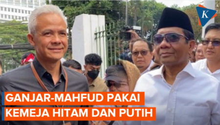 Jelang Pendaftaran Capres-Cawapres, Ganjar-Mahfud Tiba di Tugu Proklamasi