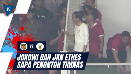 Momen Jokowi Sapa Penonton saat Jeda Babak Pertama Indonesia Vs Argentina