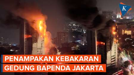 Rekaman Udara Ngerinya Kebakaran Gedung Bapenda Jakarta