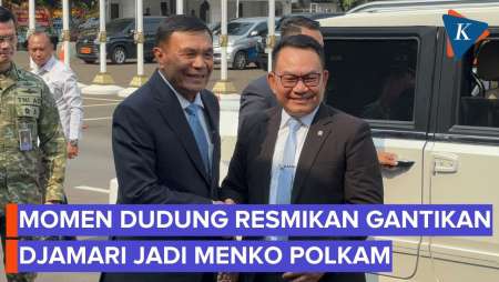 Momen Sertijab Menko Polkam, Dudung Resmi Gantikan Djamari Chaniago