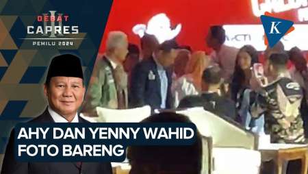 AHY dan Yenny Wahid Foto Bareng Saat Jeda Debat Capres