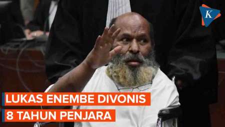 Lukas Enembe Divonis 8 Tahun Penjara