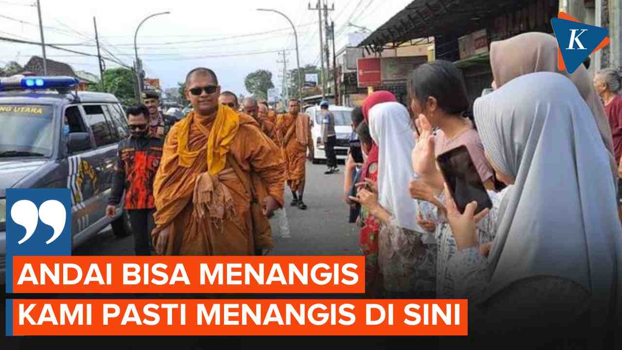 32 Biksu Thudong di Kota Magelang: Andai Bisa Menangis, Kami Pasti Menangis...