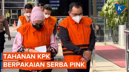 Momen 6 Orang yang Kena OTT di Kalsel Tiba di Gedung KPK, Berpakaian Serba Pink