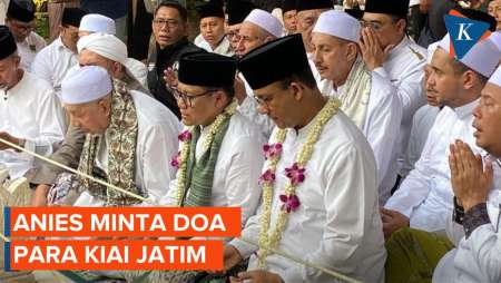 Anies Minta Doa dan Petunjuk dari Kiai di Jawa Timur