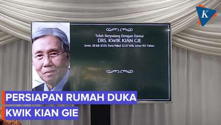 Suasana Persiapan Rumah Duka Kwik Kian Gie