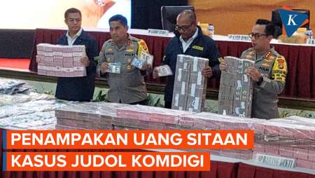 Polisi Pamerkan Barang Bukti Rp 76 M dari Kasus Judol Komdigi