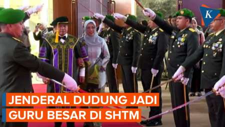 Jenderal Dudung Buat Sejarah, Perwira Aktif Pertama TNI AD yang Jadi Guru Besar