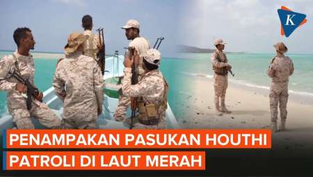 Penampakan Pasukan Bersenjata Houthi Patroli di Laut Merah
