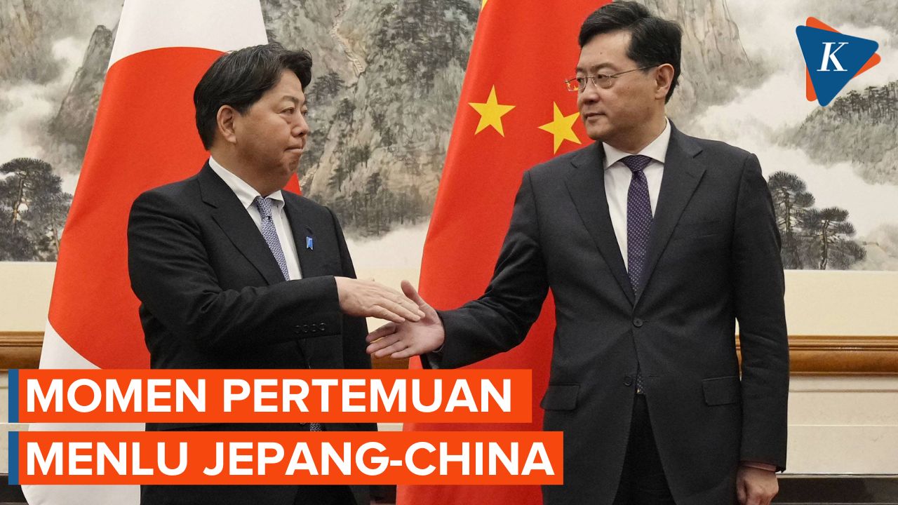 Detik-detik Pertemuan Menlu Jepang dan China