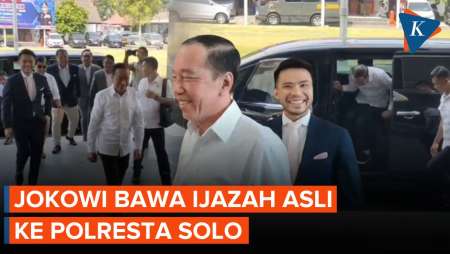 Detik-detik Jokowi Tiba di Polresta Solo, Bawa Ijazah Asli