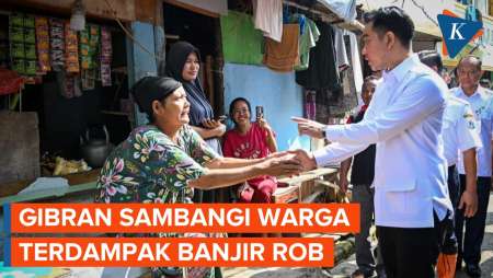 Momen Wapres Gibran Temui Warga Terdampak Banjir Rob di Muara Angke