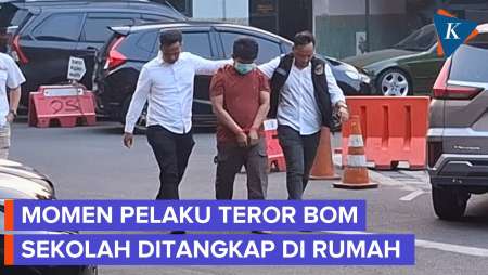 Detik-detik Pelaku Teror Bom Ditangkap Polisi, Langsung Digiring ke Polres Jaksel